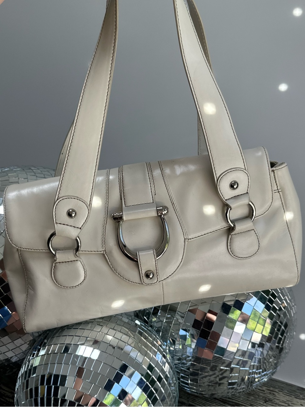 Y2K Style Cream Shoulder Bag with Silver Hardware- Apt.9 Brand